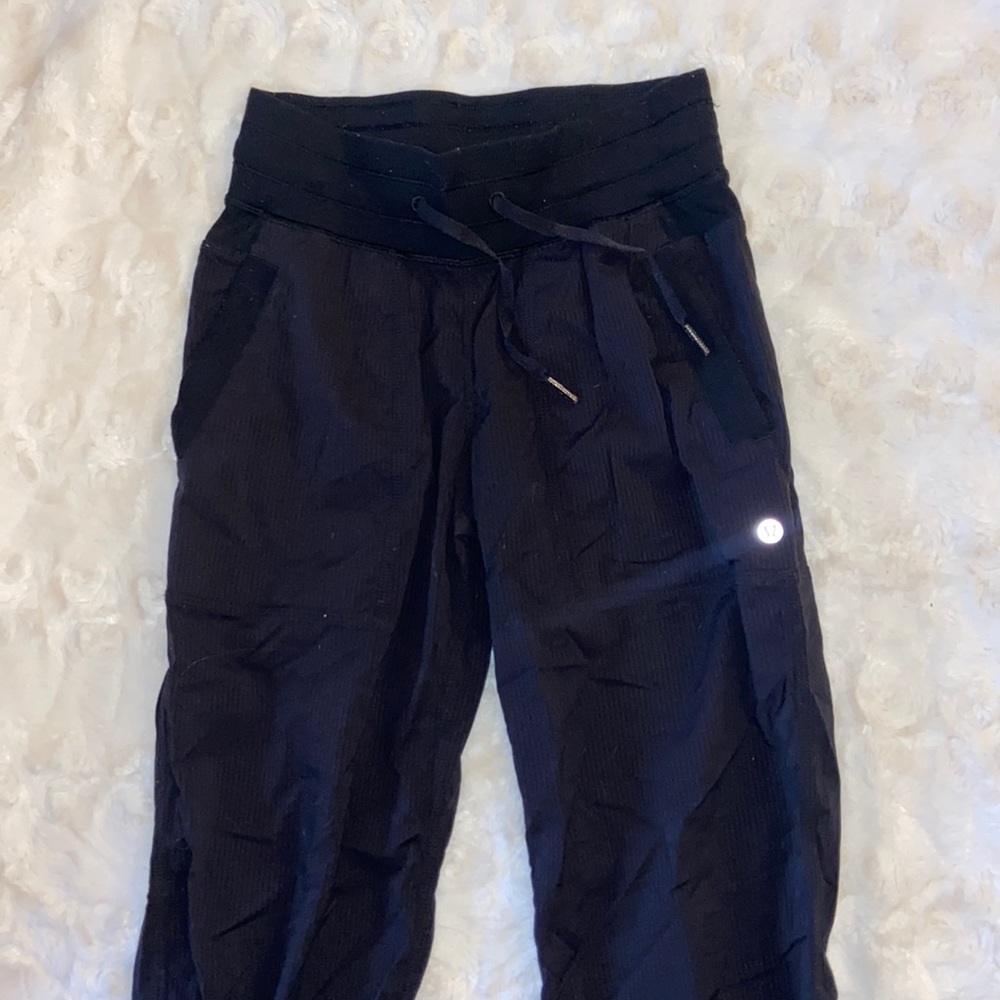 lululemon pants!!